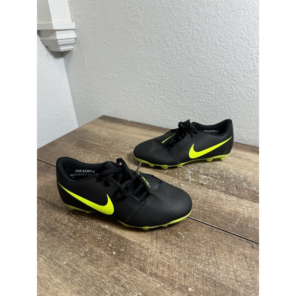 Sample Nike Youth Jr Phantom Venom Club FG Soccer Cleats‎ 4Y Black Green